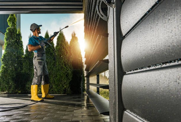 Best Sidewalk Pressure Washing  in Wahpeton, ND